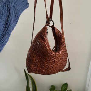 (NEW) Vilenca Holland Woven Convertable Backpack/Shoulder Bag